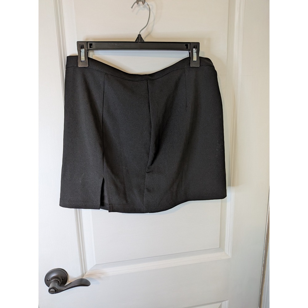 WDIRARA Womens Black High‎ Waisted Mini Skirt with Side Slit  Size L